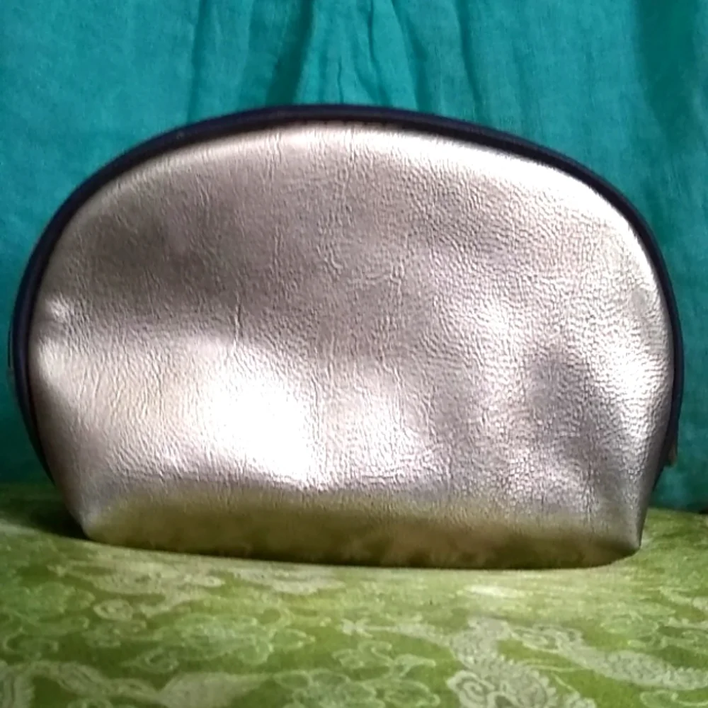 ADRIENNE VITTADINI small Travel BAG 8